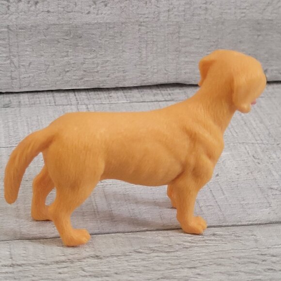 Vintage Tree House Kids  Yellow Labrador Retriever Figurine Toy Dog Model 1990s - Picture 4 of 8